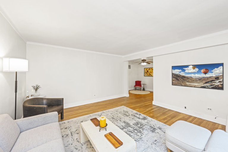 61 Oliver Street, Unit 2V photo 3