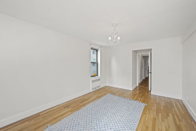 61 Oliver Street, Unit 2V photo 12