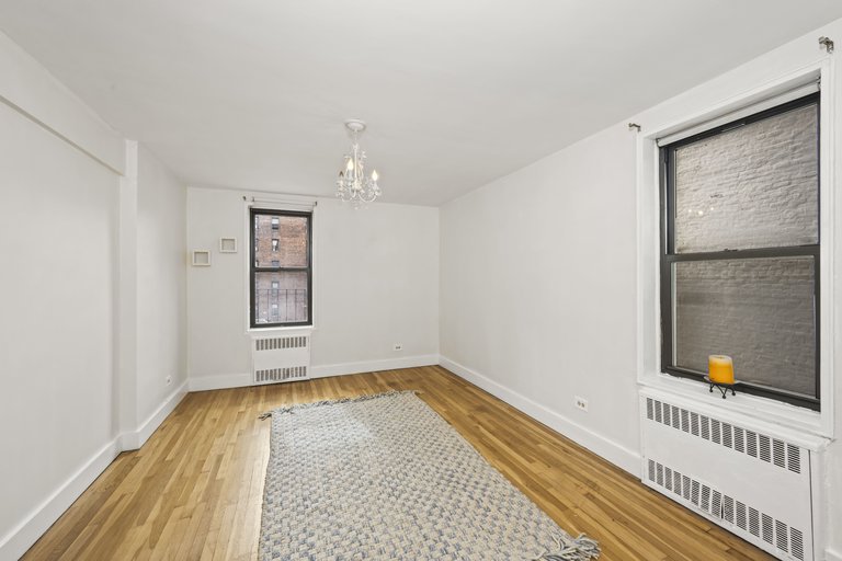 61 Oliver Street, Unit 2V photo 13