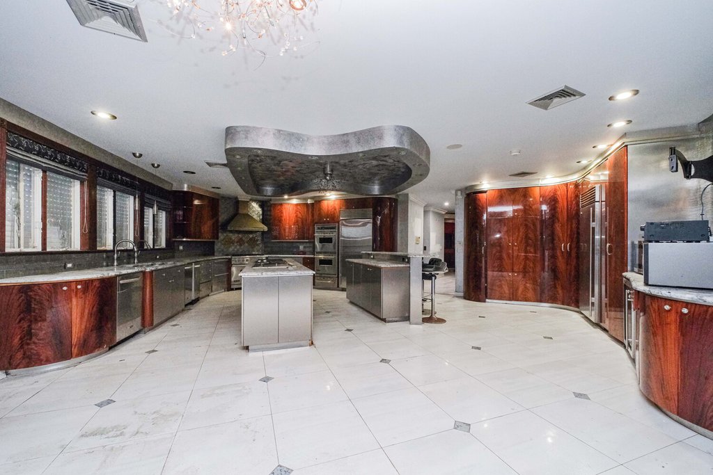 150 Nicolosi Drive – For Sale photo 18