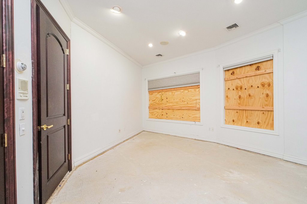 150 Nicolosi Drive – For Sale photo 38
