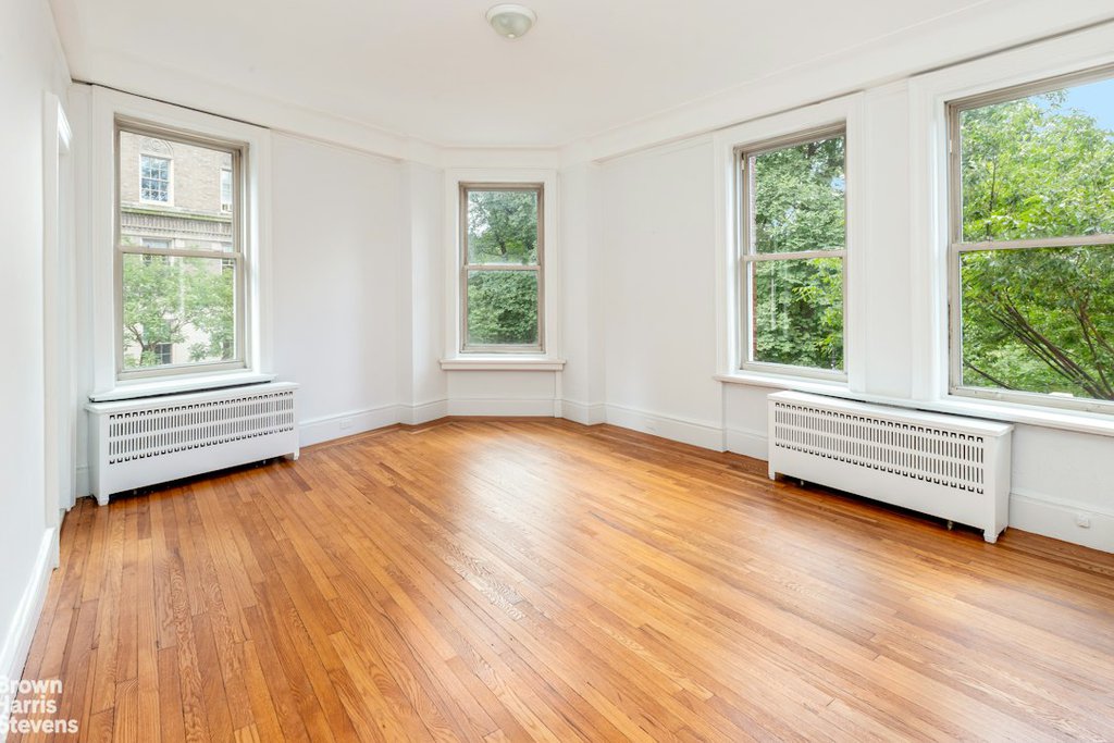 180 Riverside Drive, Unit 3B photo 18