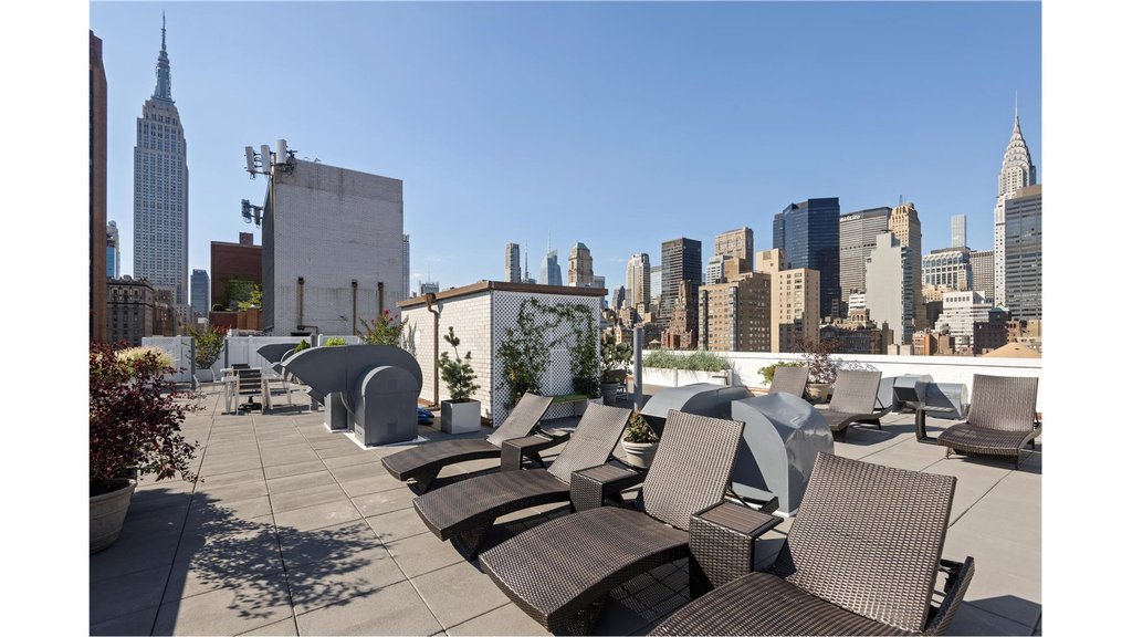 155 East 34th Street, Unit 11H photo 8