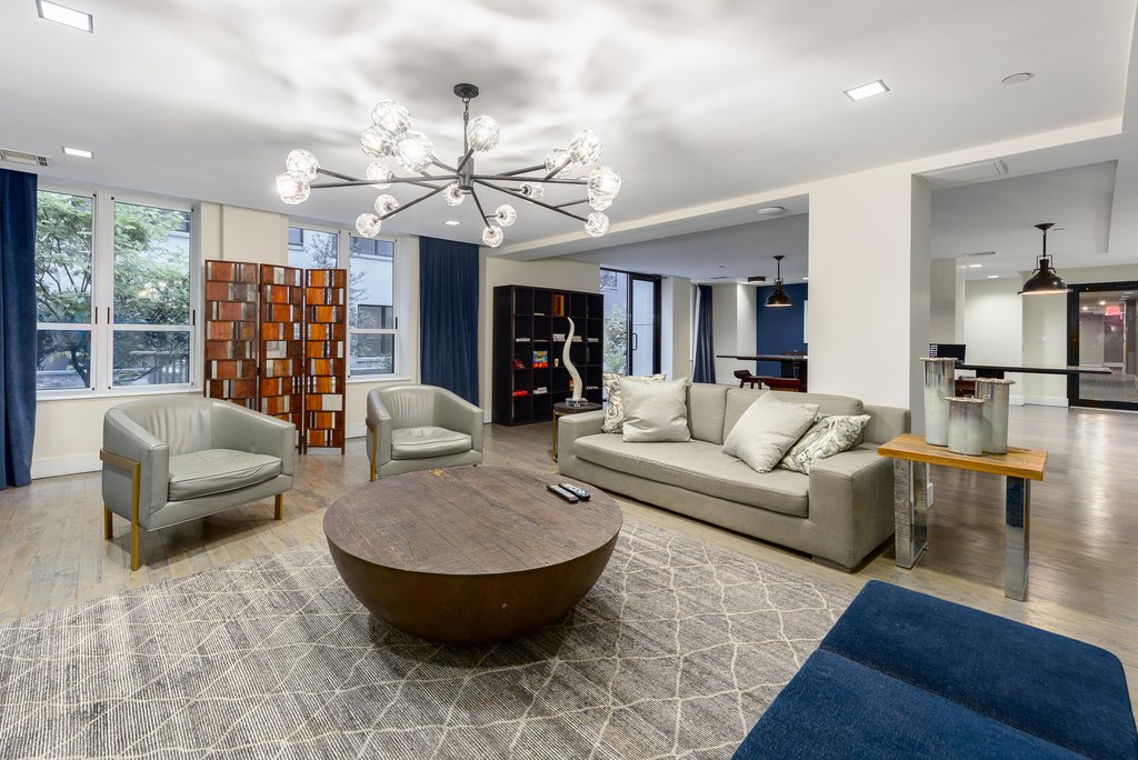 416 West 52nd Street, Unit 305 photo 11