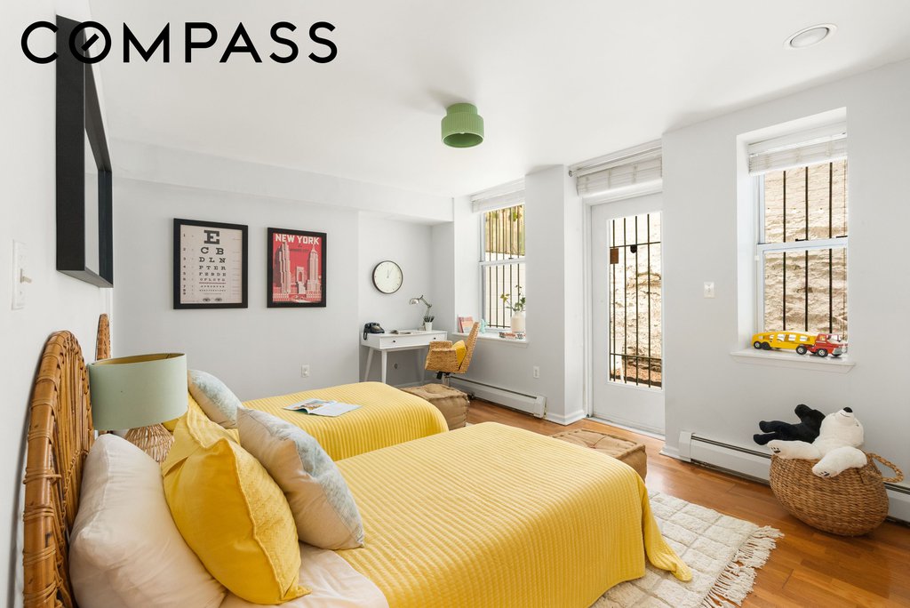 361 Manhattan Avenue, Unit A photo 8