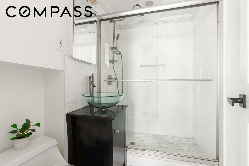 361 Manhattan Avenue, Unit A photo 11