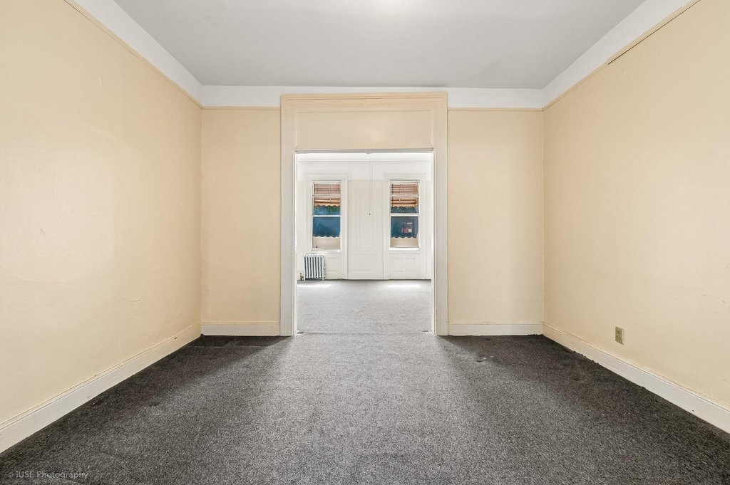 35 Melrose Street – For Sale photo 4