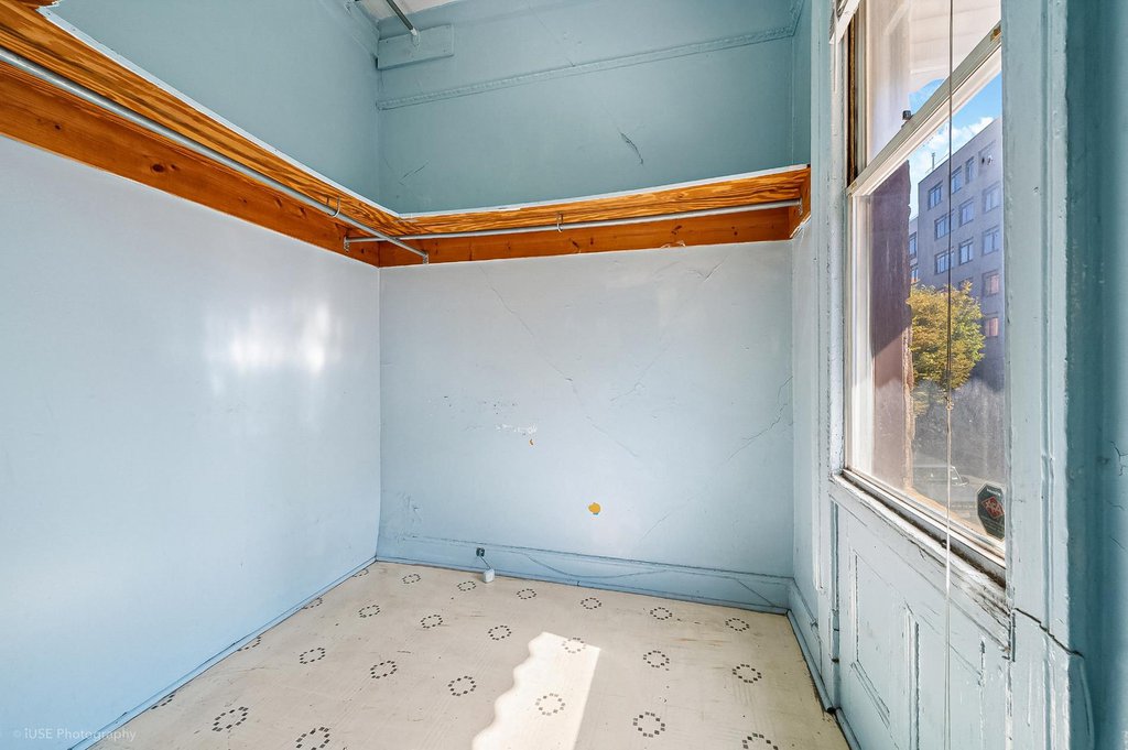 35 Melrose Street – For Sale photo 6