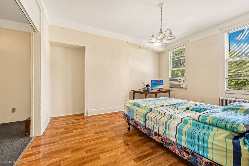 35 Melrose Street – For Sale photo 7