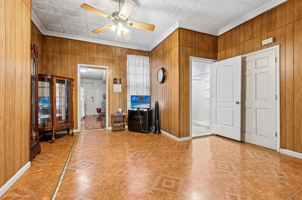 35 Melrose Street – For Sale photo 18