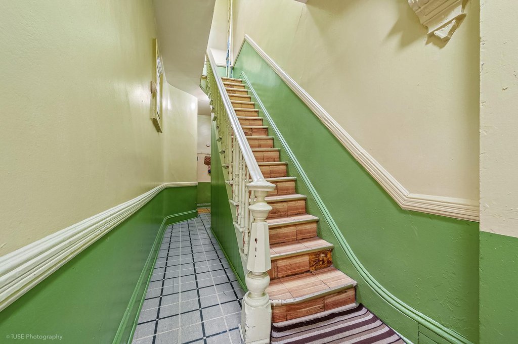 35 Melrose Street – For Sale photo 22
