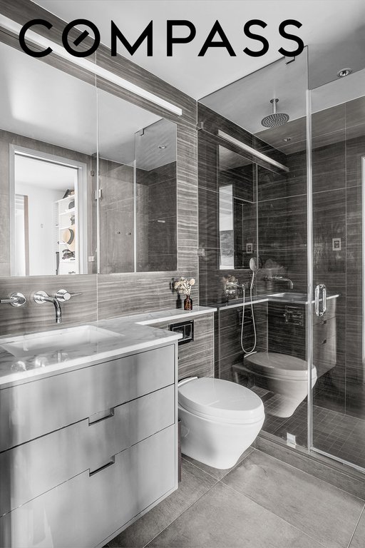366 West 11th Street, Unit 8A photo 12