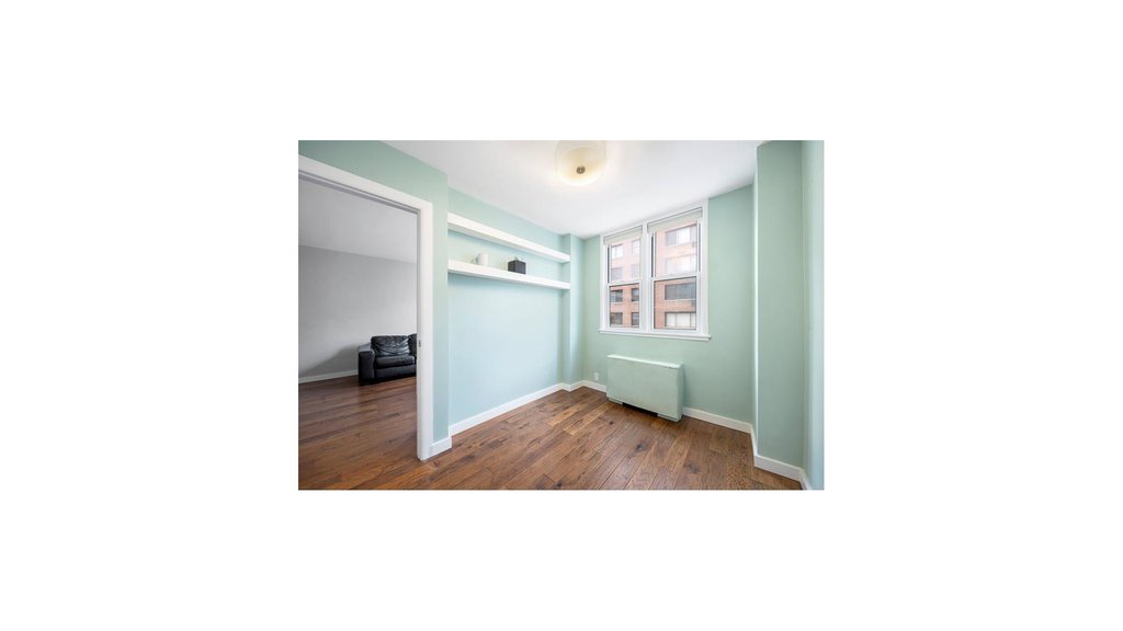 201 East 36th Street, Unit 8B photo 7