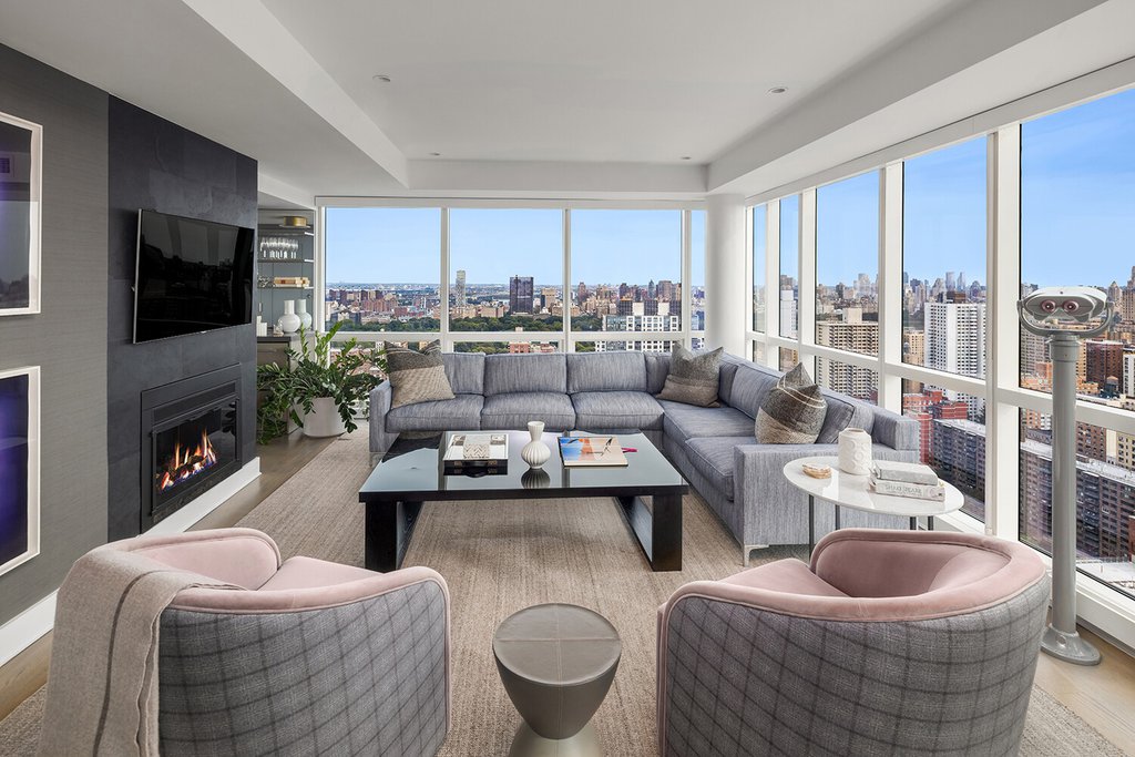 2628 Broadway, Unit PH photo 2