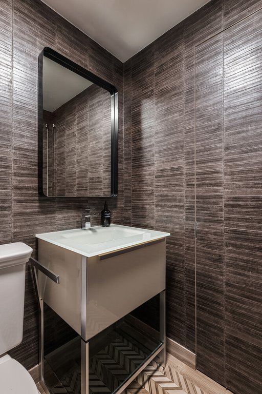 2628 Broadway, Unit PH photo 9