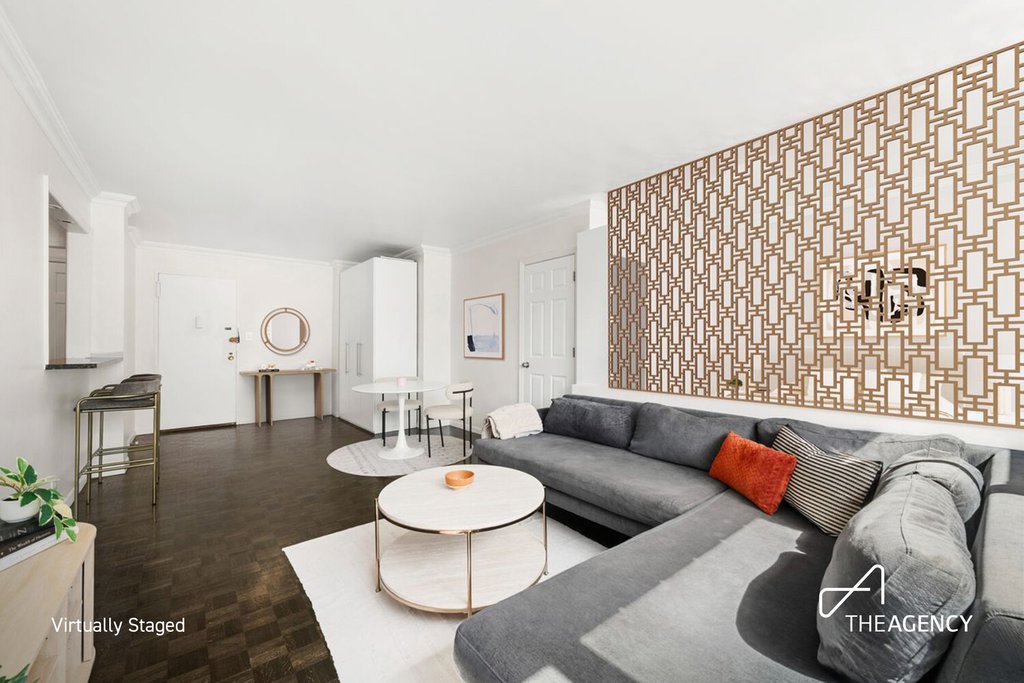 357 East 57th Street, Unit 15C photo 3