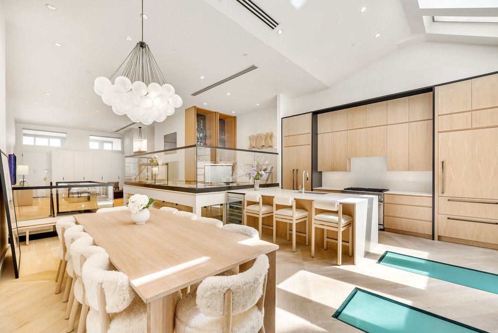 53 Warren Street, Unit 1