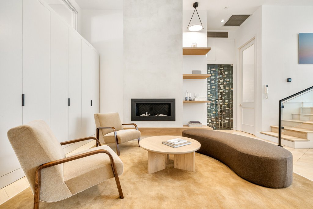 53 Warren Street, Unit 1 photo 6