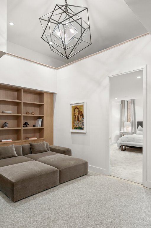 53 Warren Street, Unit 1 photo 17