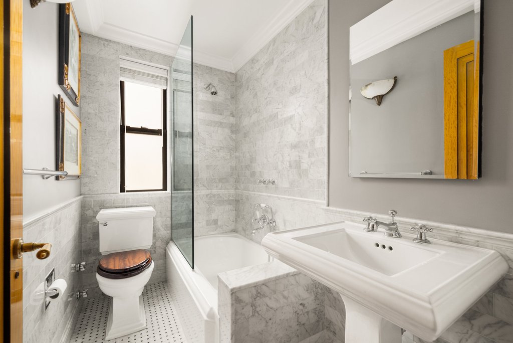 30 Beekman Place, Unit 9/10B photo 7
