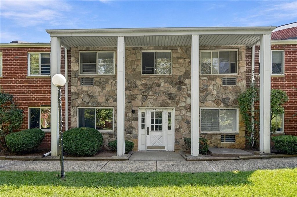23 Gadsen Place, Unit 2A photo 10