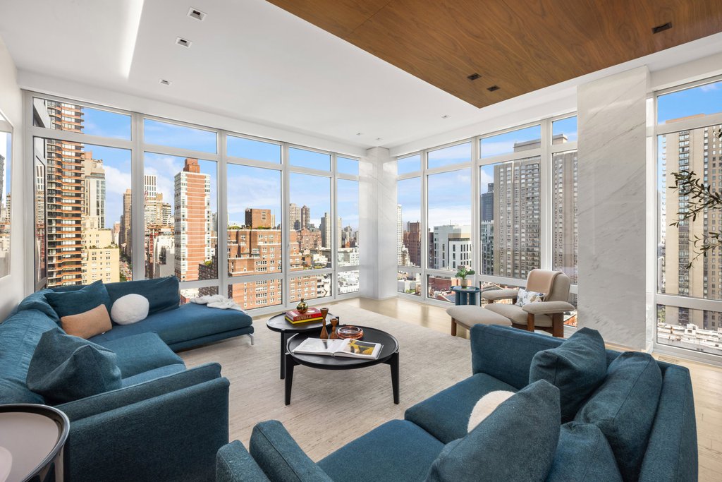 1355 First Avenue #17