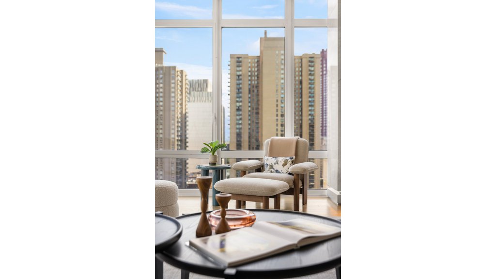 1355 First Avenue, Unit 17 photo 4