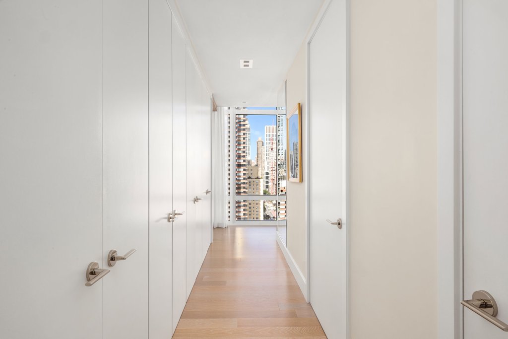 1355 First Avenue, Unit 17 photo 17