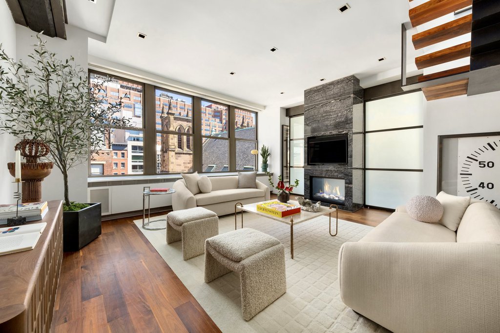 345 West 13th Street, Unit PHB
