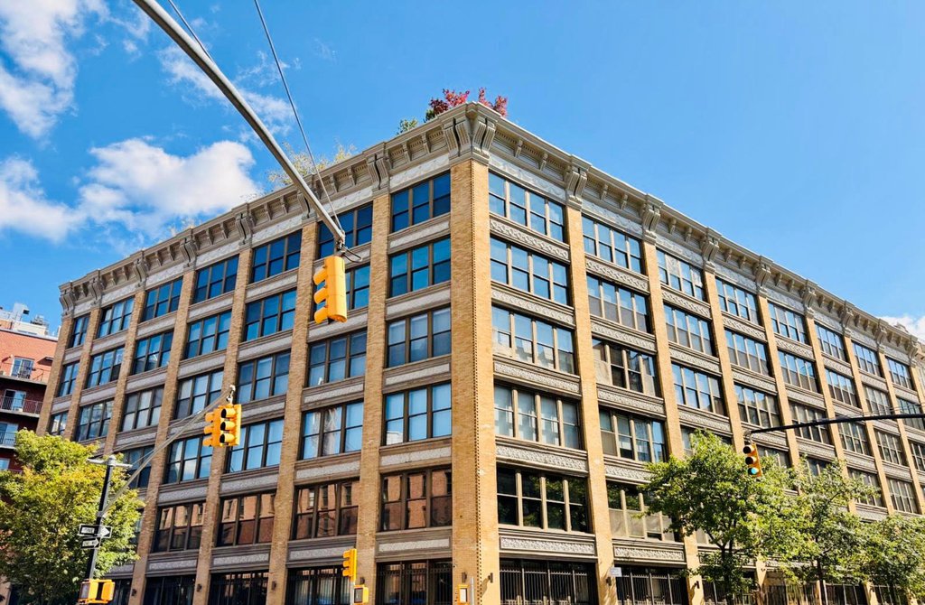 345 West 13th Street, Unit PHB photo 15