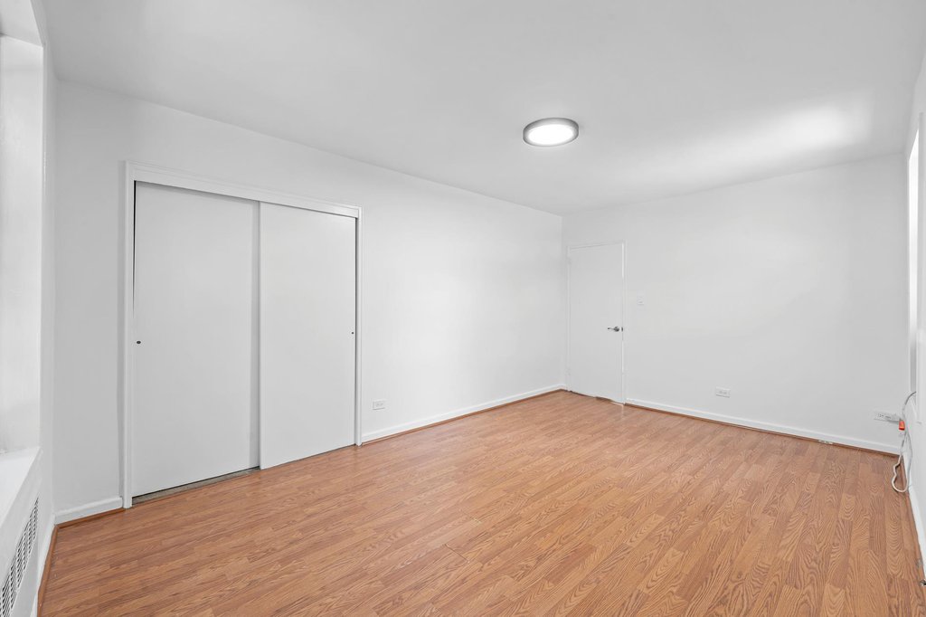 84-01 Main Street, Unit 325 photo 12
