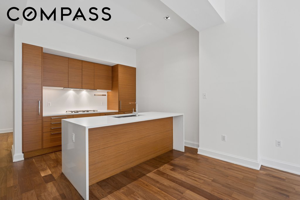 140 West 22nd Street, Unit 2A photo 4
