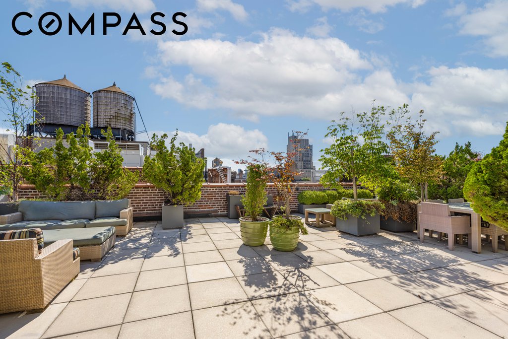 140 West 22nd Street, Unit 2A photo 17