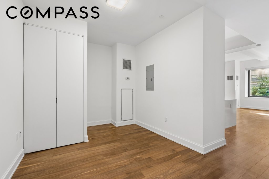 140 West 22nd Street, Unit 2A photo 7