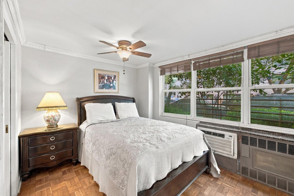 310 East 70th Street, Unit 1K photo 7