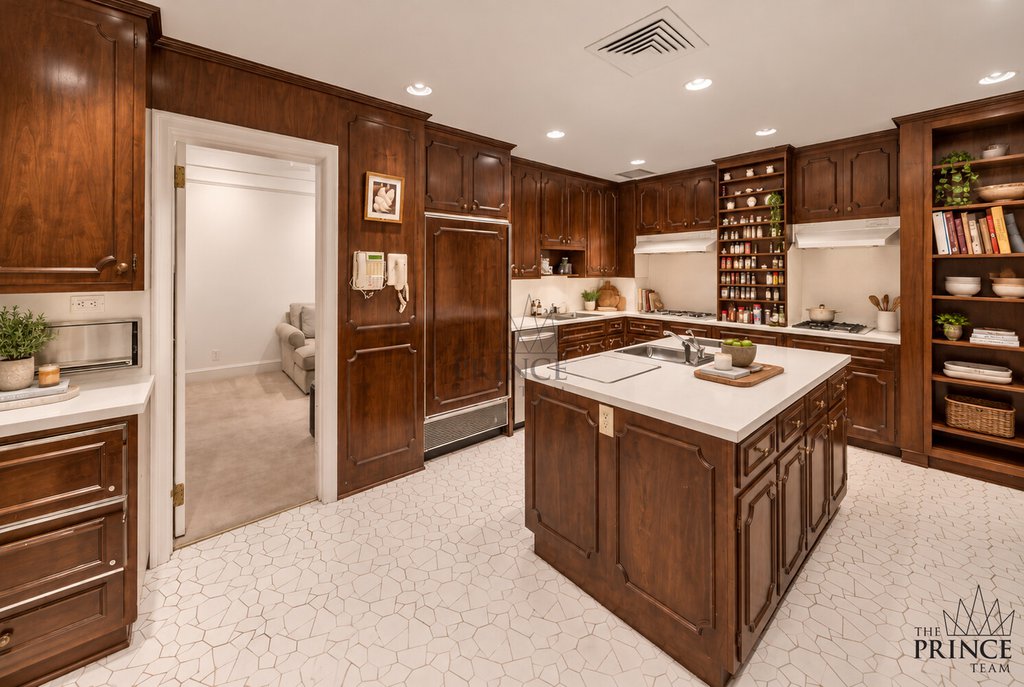 480 Park Avenue, Unit 8B photo 5