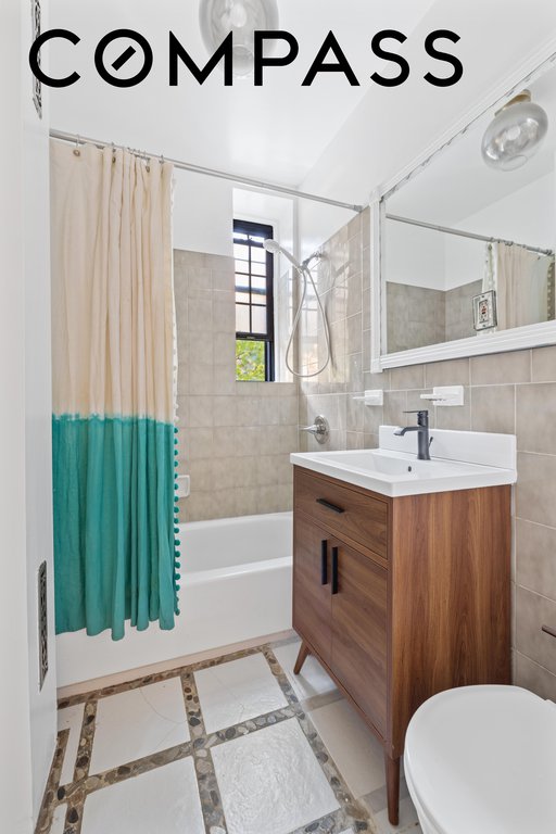 78 Eighth Avenue, Unit 1C photo 9