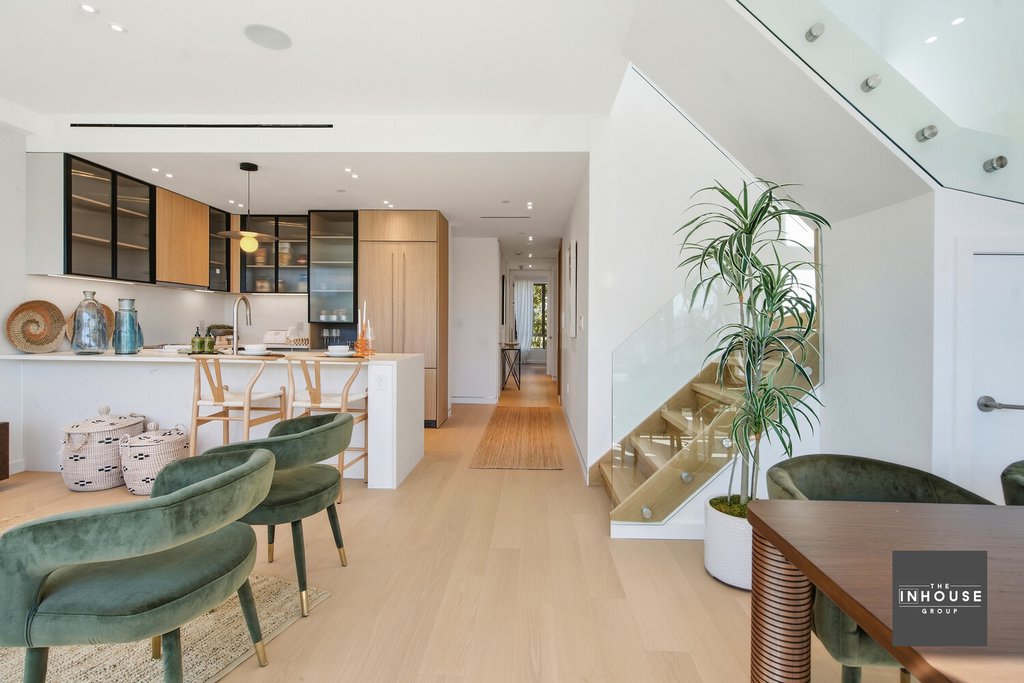 174 Eagle Street, Unit PH photo 5