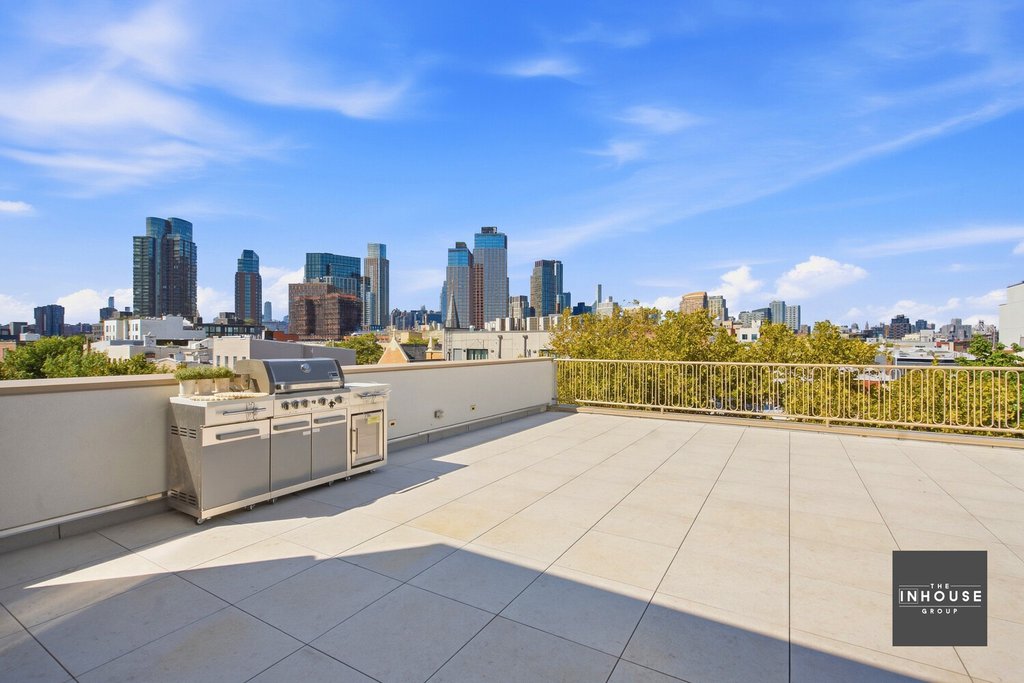 174 Eagle Street, Unit PH photo 19