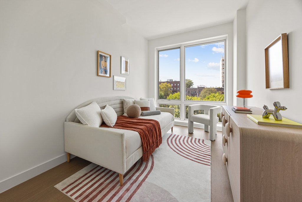 379 Ocean Parkway, Unit 5B photo 7