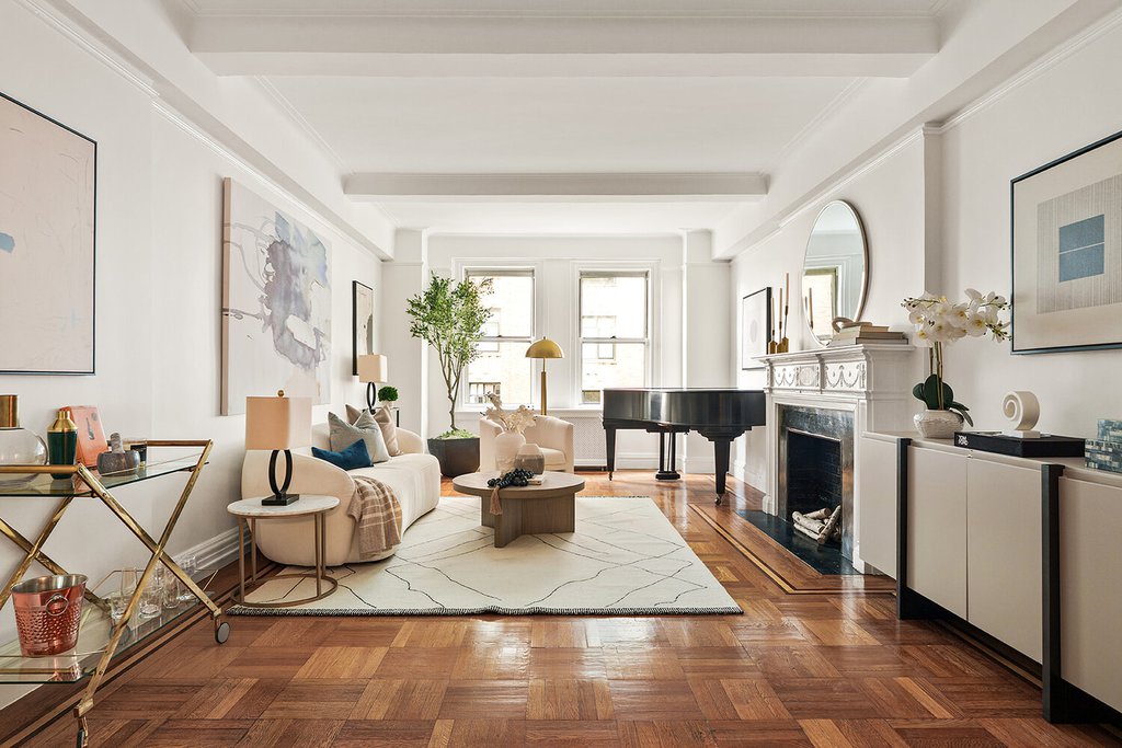 65 Central Park West, Unit 8A