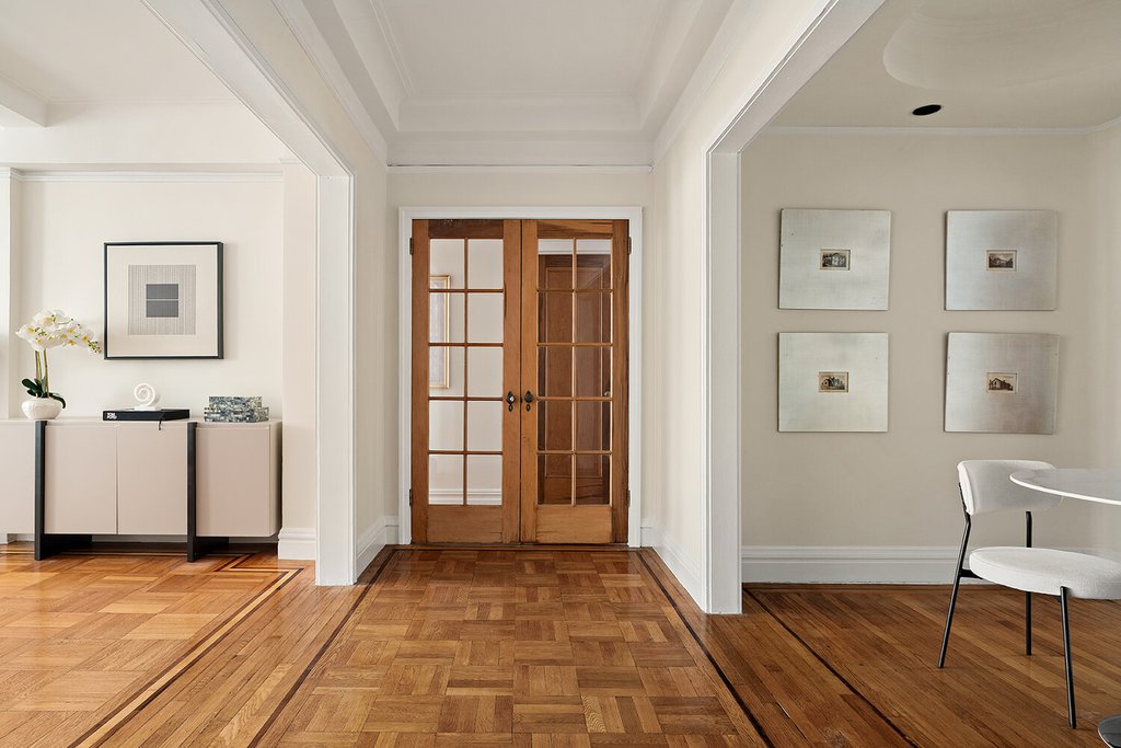 65 Central Park West, Unit 8A photo 4