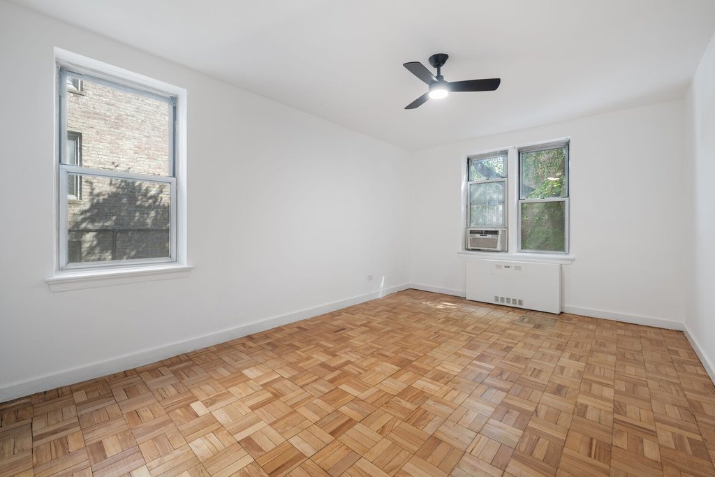 143 Bennett Avenue, Unit 1K photo 11