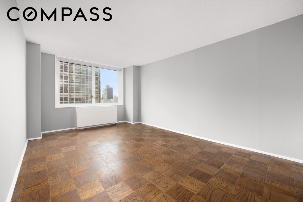 245 East 54th Street, Unit 21G photo 6