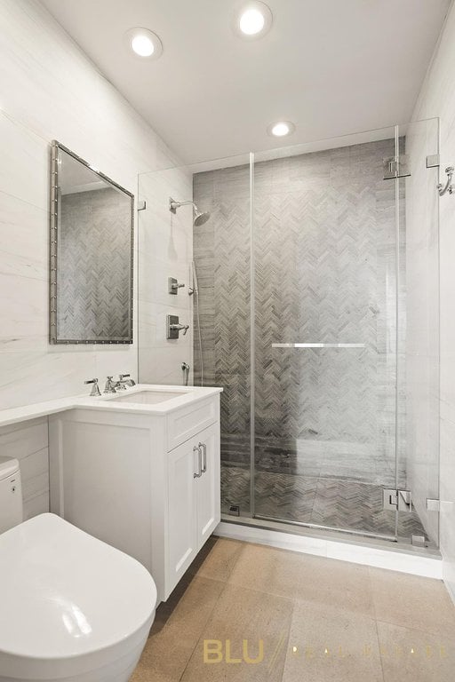 220 Riverside Boulevard, Unit 15J photo 10