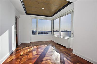 220 Riverside Boulevard, Unit 15J photo 20