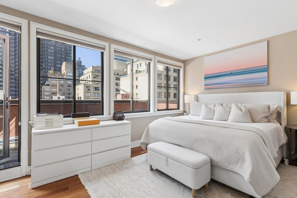 345 East 50th Street, Unit 5A photo 5