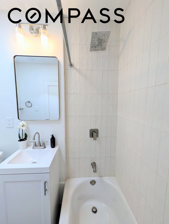 38-32 215th Place – For Sale photo 9