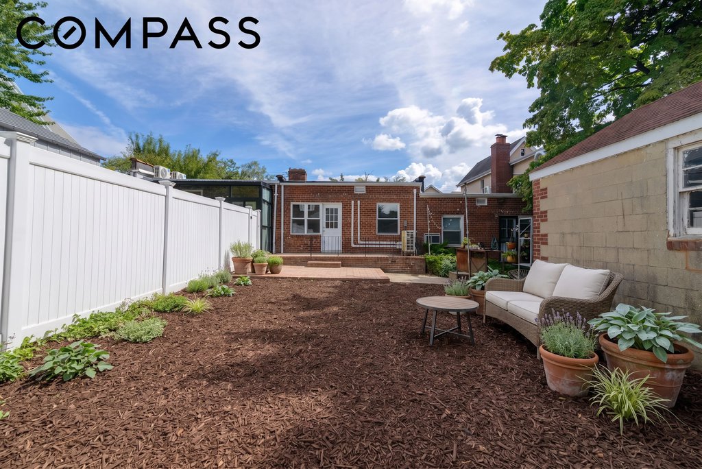 38-32 215th Place – For Sale photo 23