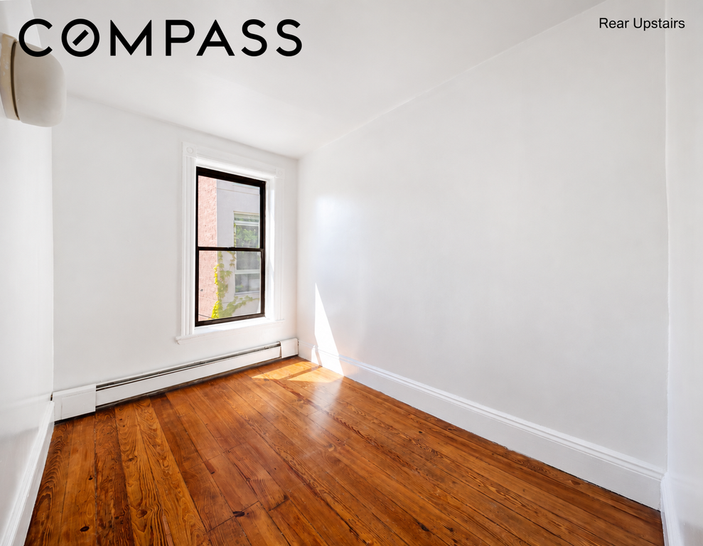 259 8th Street – For Sale photo 5